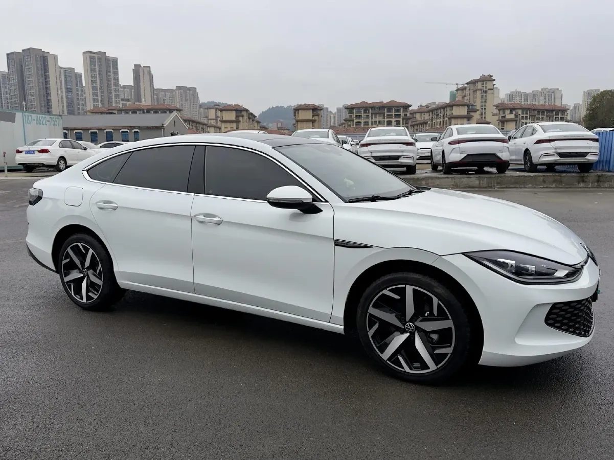 2024 Volkswagen Lamando 1.4T 150HP L4 7DCT,autocango,china used car exporter,china ev exporter,chinese used car exporter,chinese used ev exporter