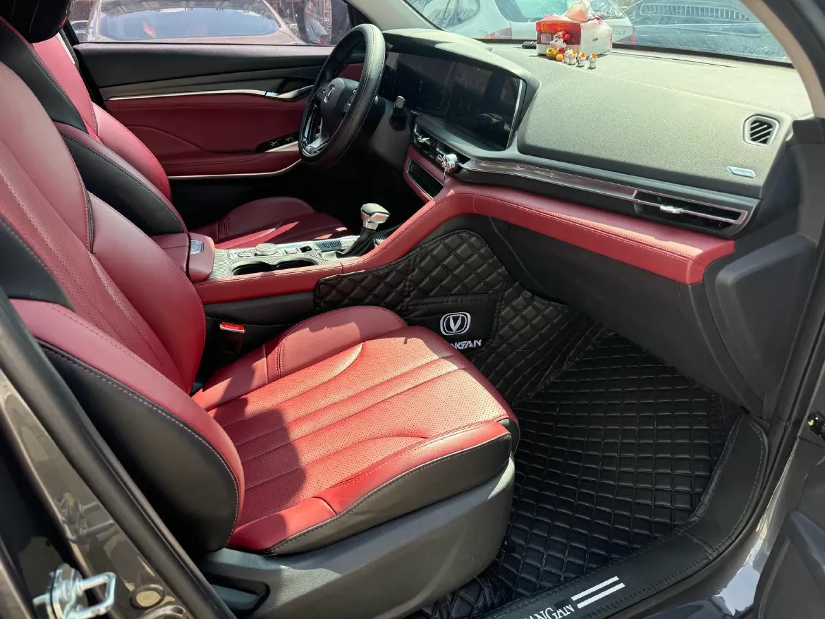 2020 ChangAn CS75 Plus 1.5T 178HP L4 6AT,autocango,china used car exporter,china ev exporter,chinese used car exporter,chinese used ev exporter