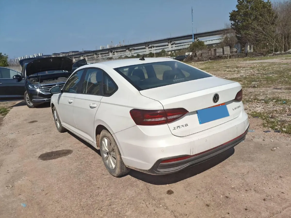 2023 Volkswagen Lavida 1.5L 113HP L4 6AT,autocango,china used car exporter,china ev exporter,chinese used car exporter,chinese used ev exporter