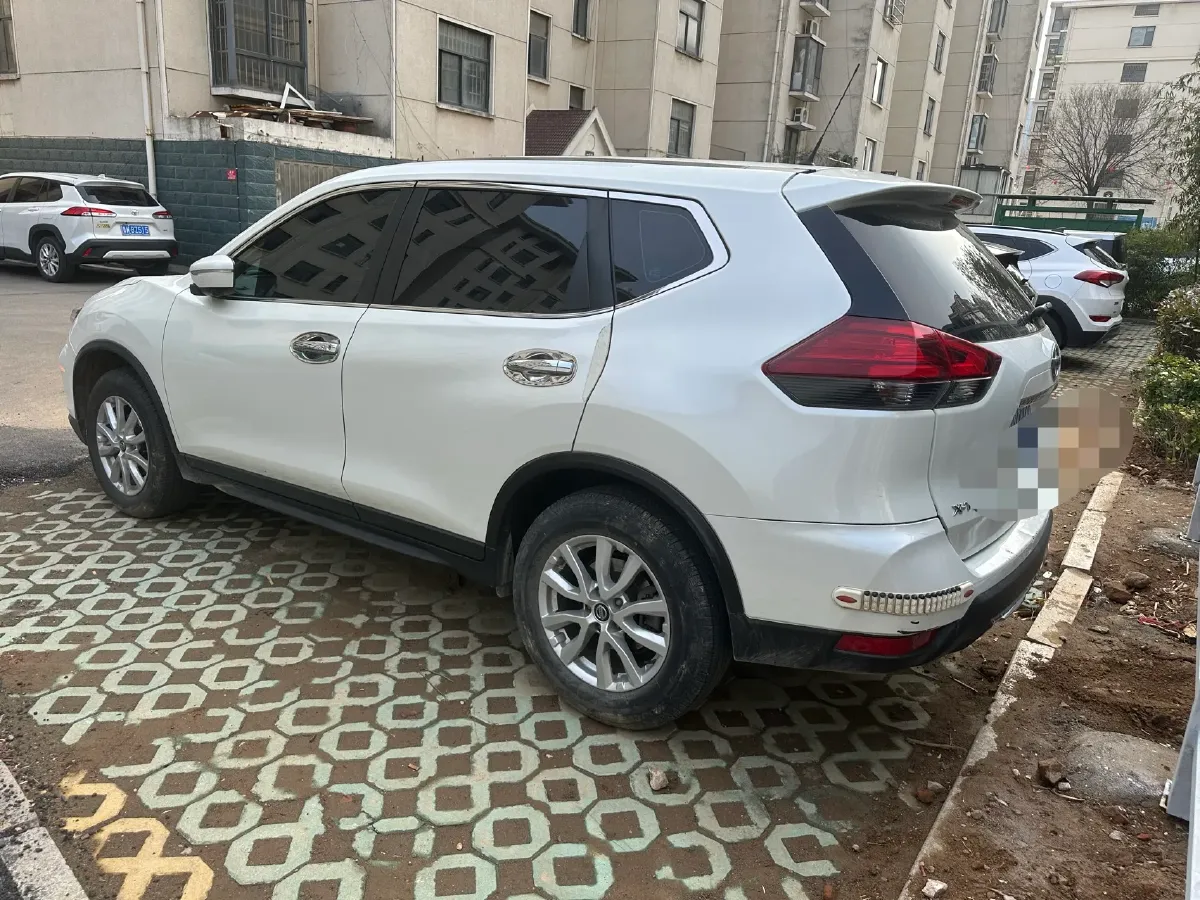 2019 Nissan X-Trail 2.0L 154HP L4 CVT,autocango,china used car exporter,china ev exporter,chinese used car exporter,chinese used ev exporter