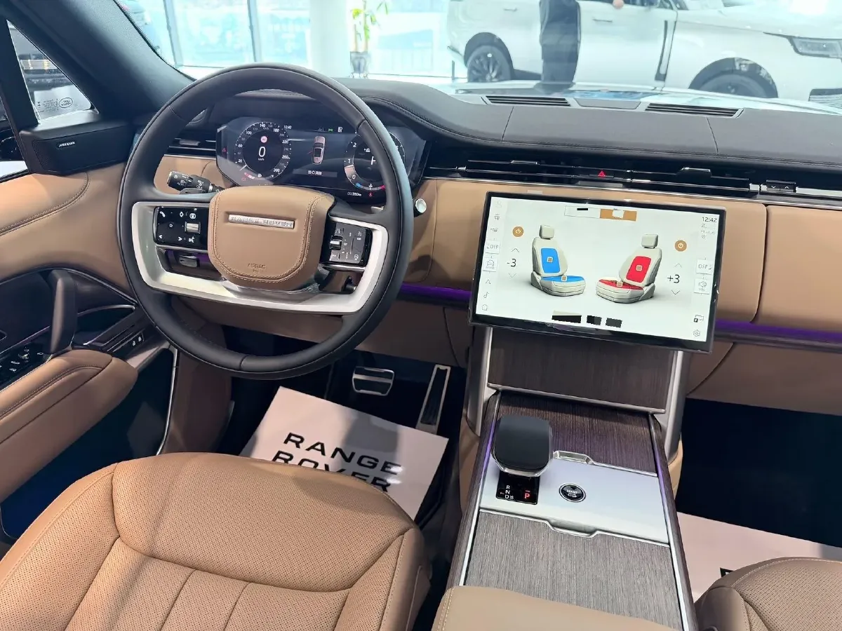 2026 Land Rover Range Rover Velar 3.0T 400HP L6 8AT,autocango,china used car exporter,china ev exporter,chinese used car exporter,chinese used ev exporter
