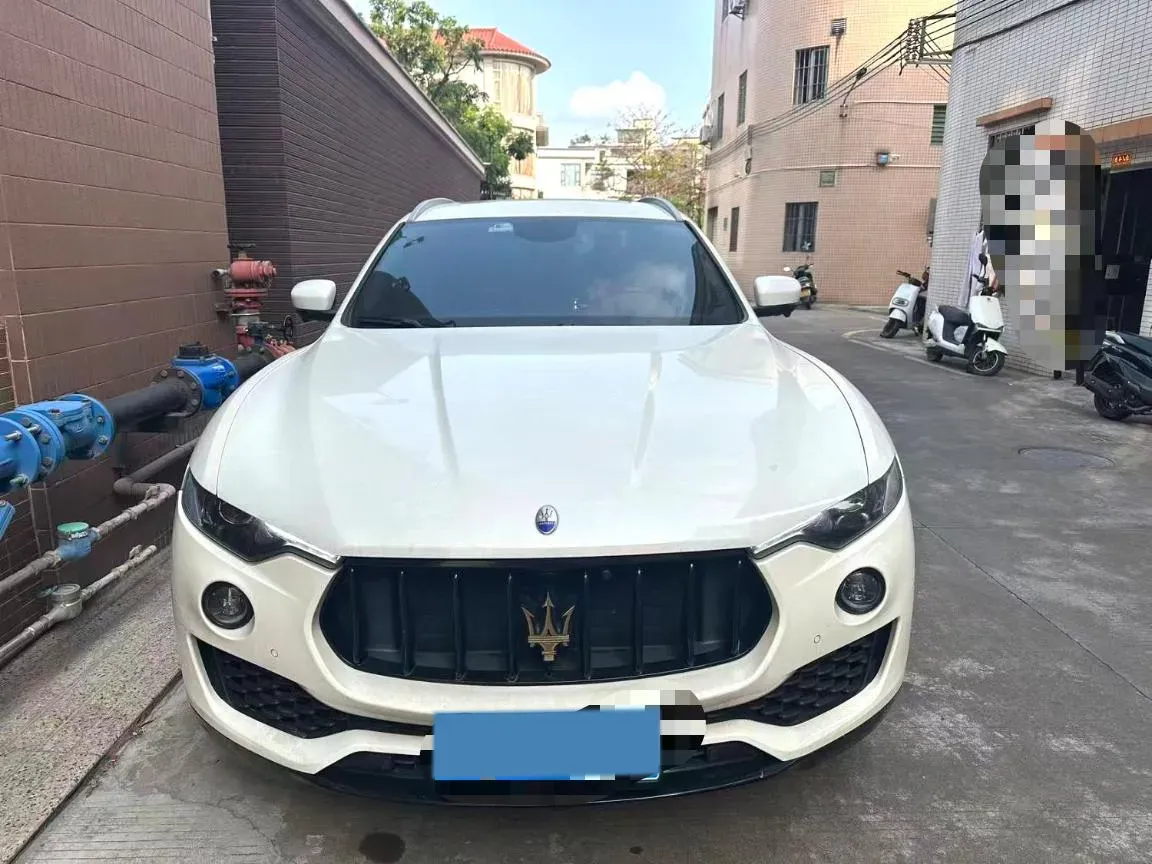 2019 Maserati Levante 3.0T 350HP V6 8AT,autocango,china used car exporter,china ev exporter,chinese used car exporter,chinese used ev exporter