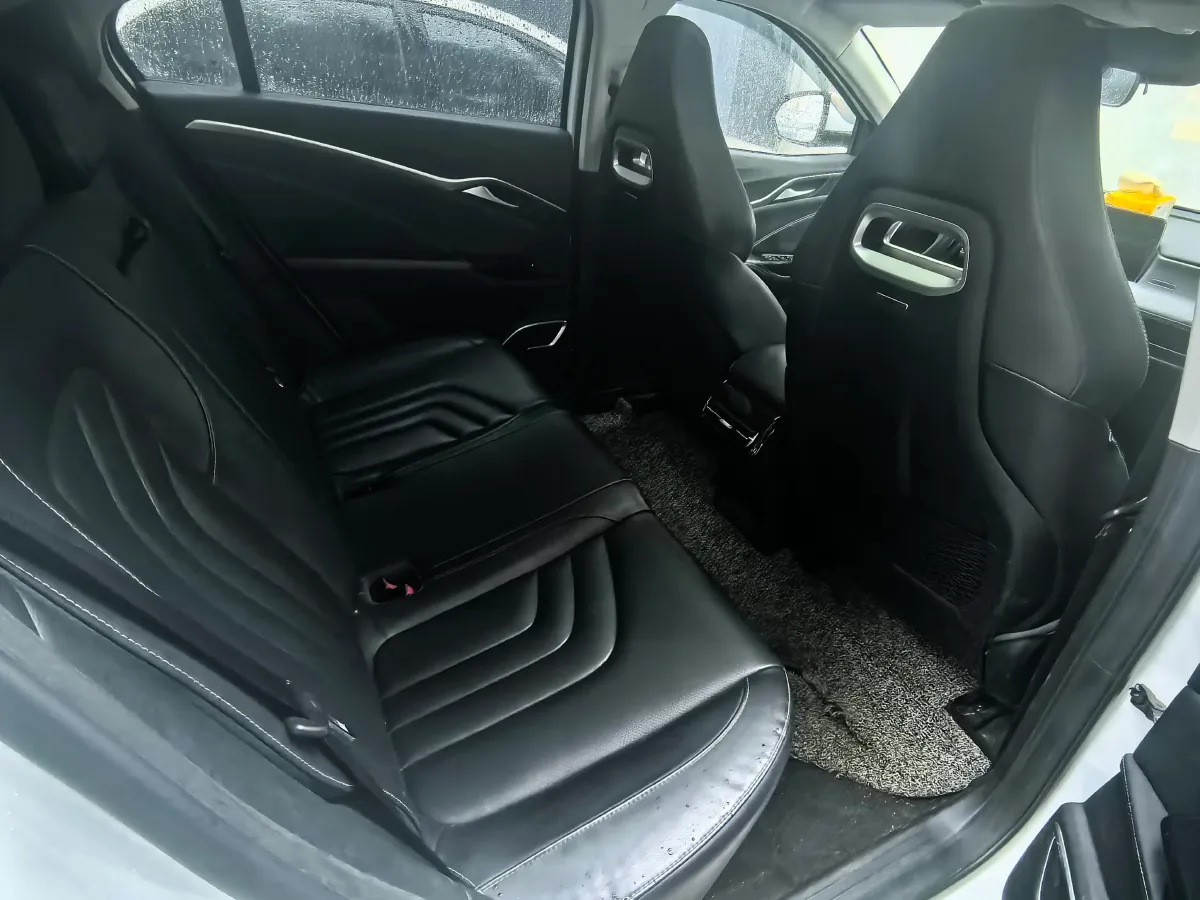 2022 MAXUS T70 2.0T 163HP L4 6AT,autocango,china used car exporter,china ev exporter,chinese used car exporter,chinese used ev exporter