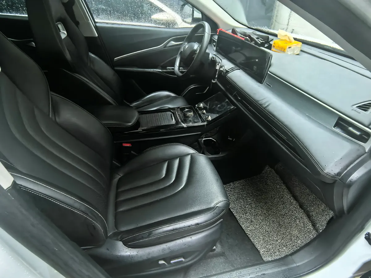 2022 MAXUS T70 2.0T 163HP L4 6AT,autocango,china used car exporter,china ev exporter,chinese used car exporter,chinese used ev exporter