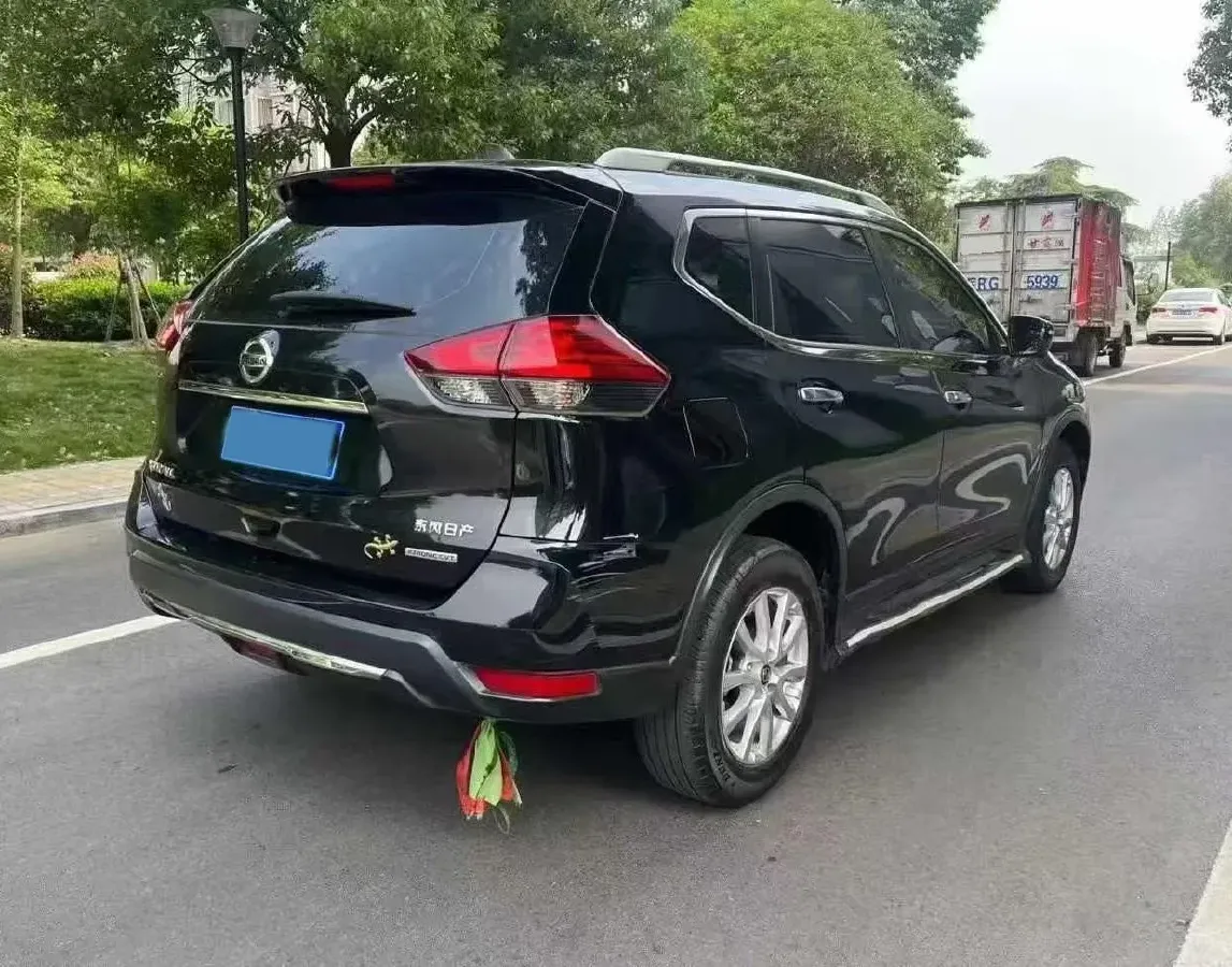 2020 Nissan X-Trail 2.0L 154HP L4 CVT,autocango,china used car exporter,china ev exporter,chinese used car exporter,chinese used ev exporter