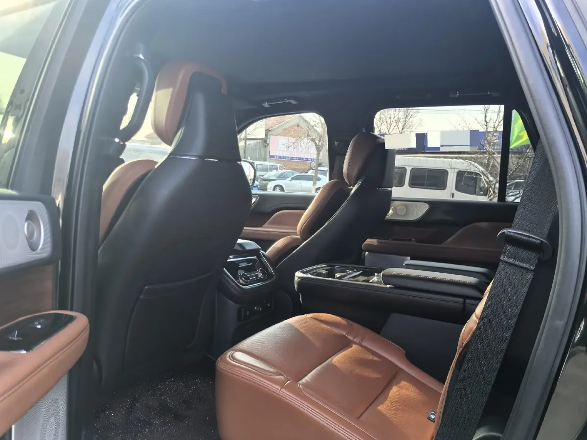 2020 Lincoln Navigator 3.5T 388HP V6 10AT,autocango,china used car exporter,china ev exporter,chinese used car exporter,chinese used ev exporter