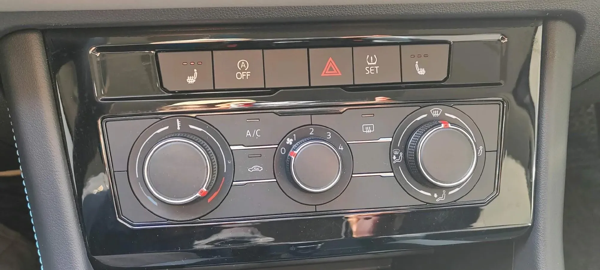 2022 Jetta VS5 1.4T 150HP L4 6AT,autocango,china used car exporter,china ev exporter,chinese used car exporter,chinese used ev exporter