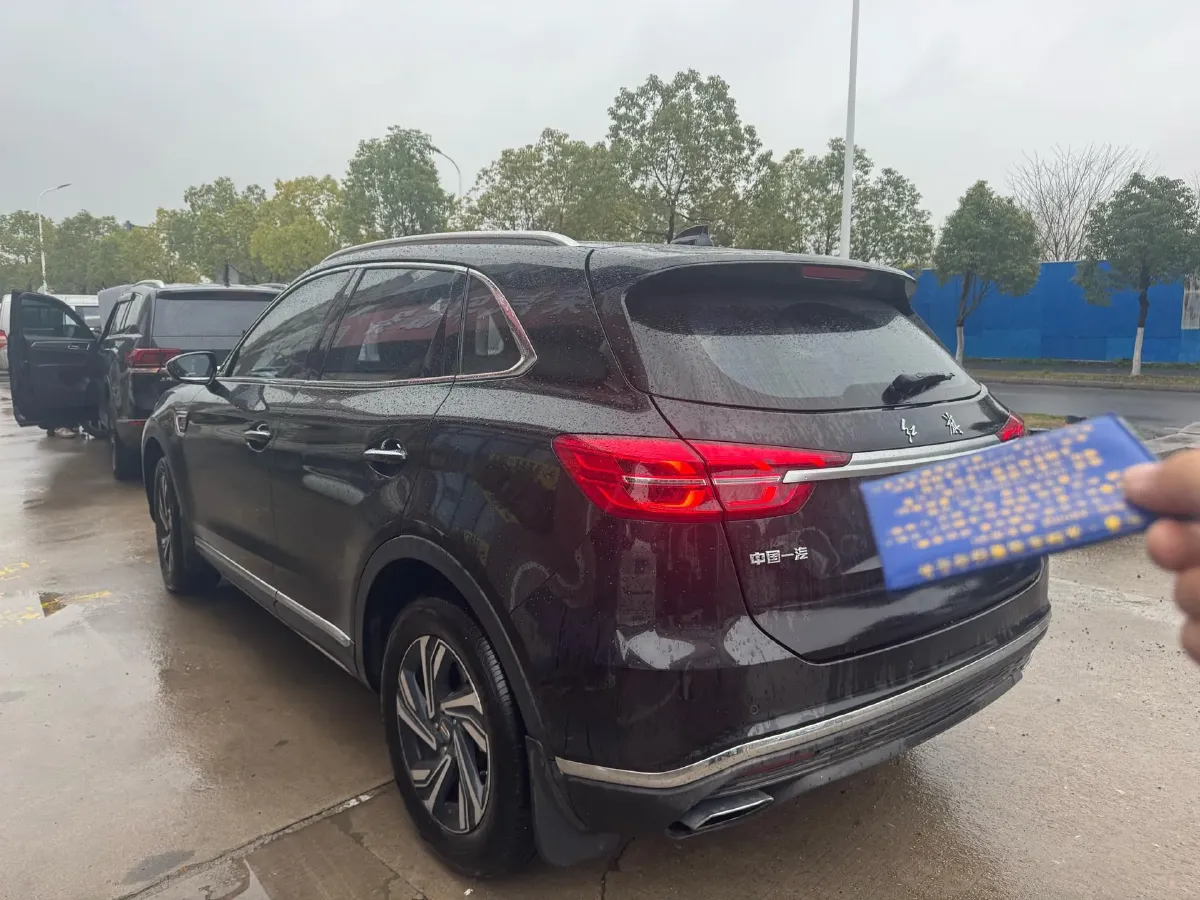 2022 HongQi HS5 2.0T 224HP L4 6AT,autocango,china used car exporter,china ev exporter,chinese used car exporter,chinese used ev exporter