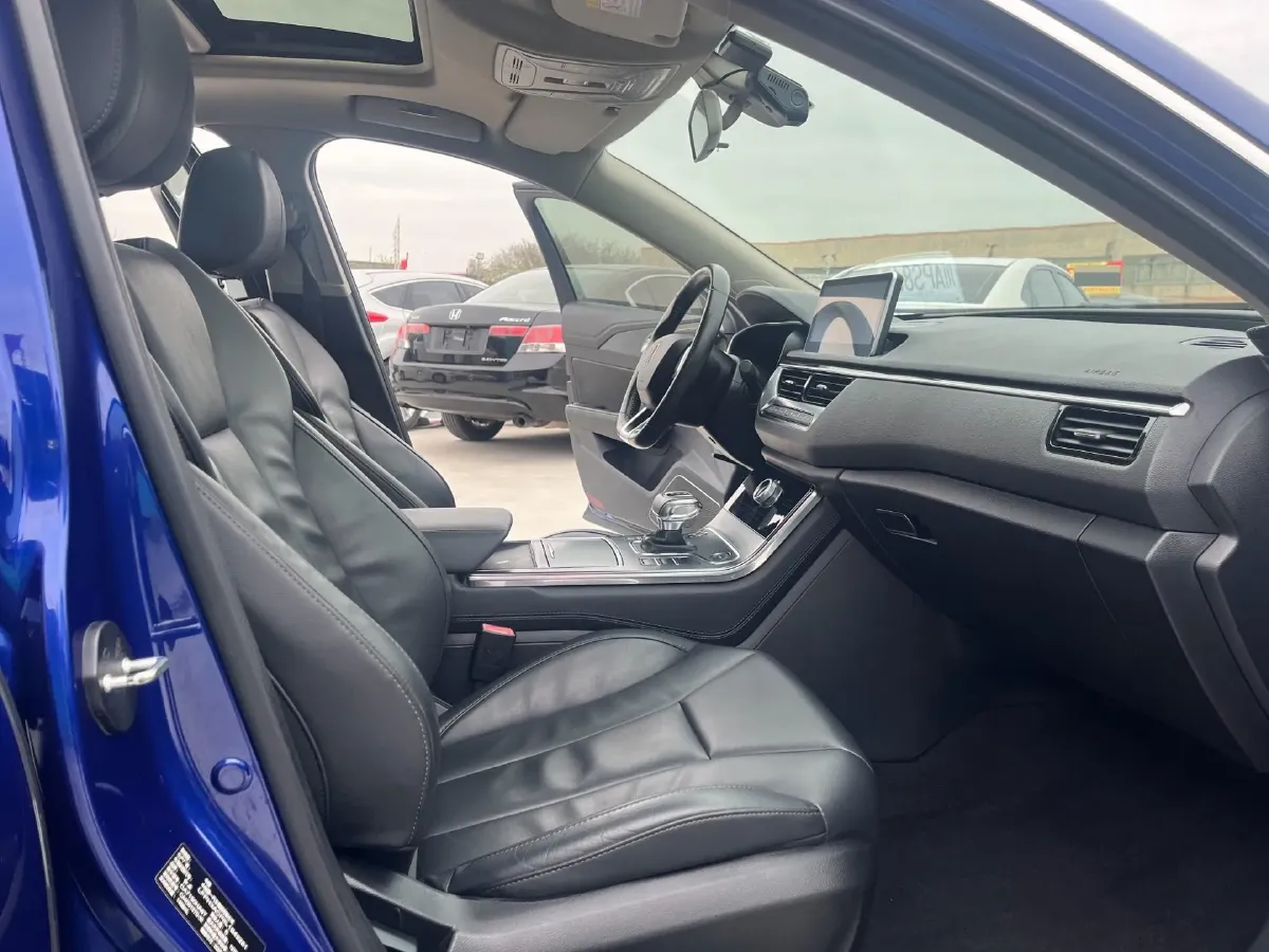 2020 HongQi H5 1.5T 169HP L4 7DCT,autocango,china used car exporter,china ev exporter,chinese used car exporter,chinese used ev exporter