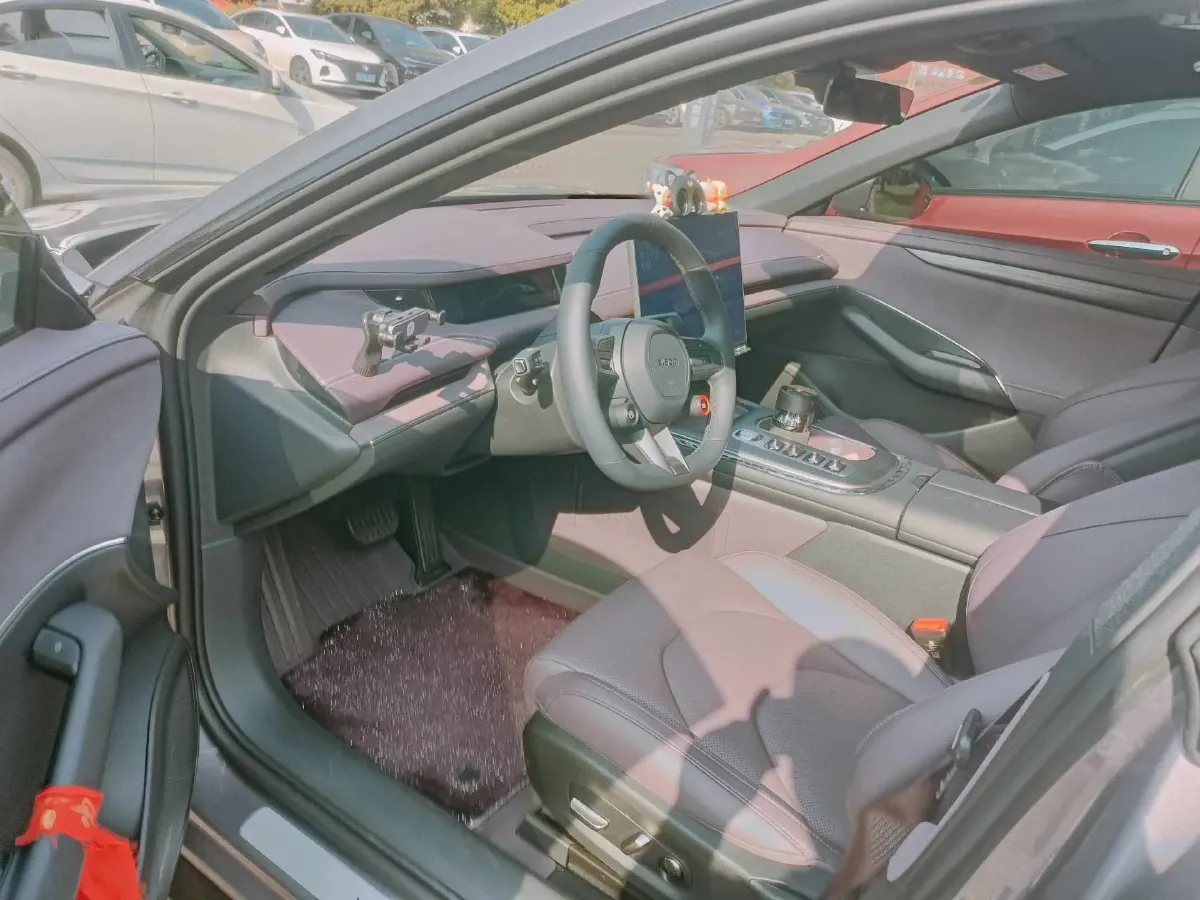 2024 MI SU7 BEV 94.3KWH,autocango,china used car exporter,china ev exporter,chinese used car exporter,chinese used ev exporter