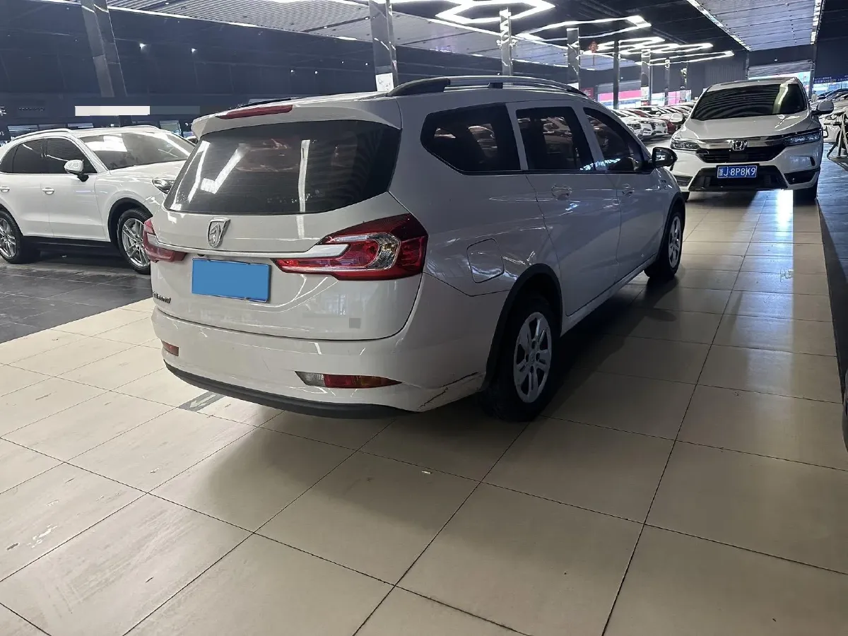2018 BaoJun 360 1.5L 112HP L4 6MT,autocango,china used car exporter,china ev exporter,chinese used car exporter,chinese used ev exporter