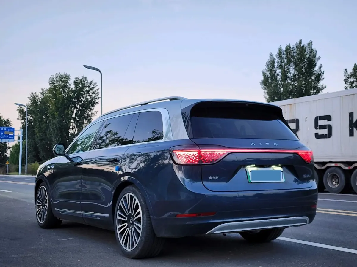 2024 AITO AITO M9 1.5T 152HP L4 REEV 52KWH,autocango,china used car exporter,china ev exporter,chinese used car exporter,chinese used ev exporter