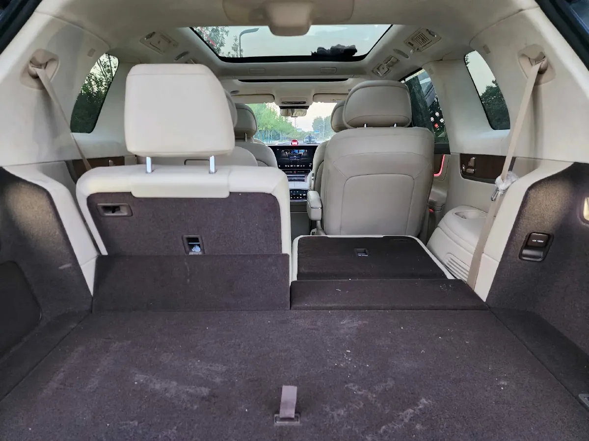 2024 AITO AITO M9 1.5T 152HP L4 REEV 52KWH,autocango,china used car exporter,china ev exporter,chinese used car exporter,chinese used ev exporter