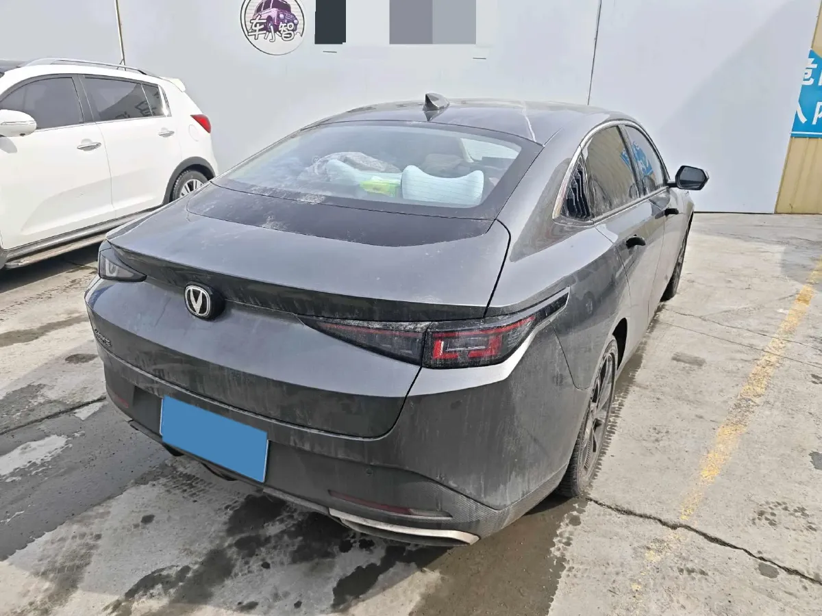 2024 ChangAn Eado 1.5T 170HP L4 7DCT,autocango,china used car exporter,china ev exporter,chinese used car exporter,chinese used ev exporter