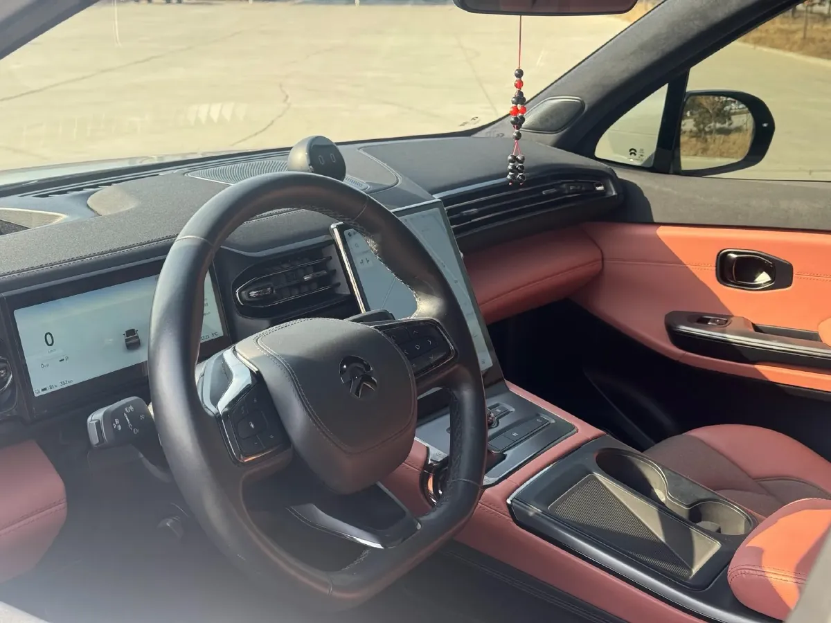 2020 NIO ES6 BEV 100KWH,autocango,china used car exporter,china ev exporter,chinese used car exporter,chinese used ev exporter