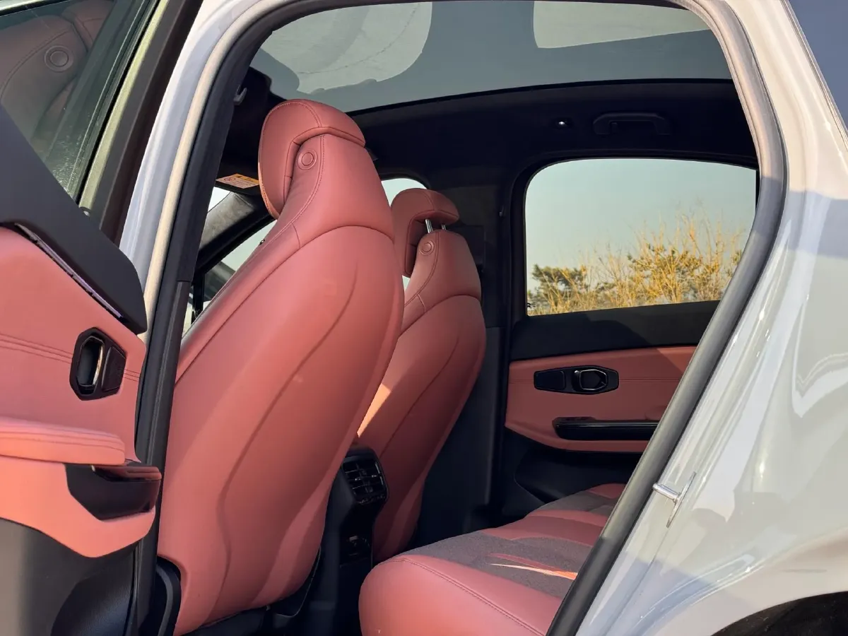 2020 NIO ES6 BEV 100KWH,autocango,china used car exporter,china ev exporter,chinese used car exporter,chinese used ev exporter