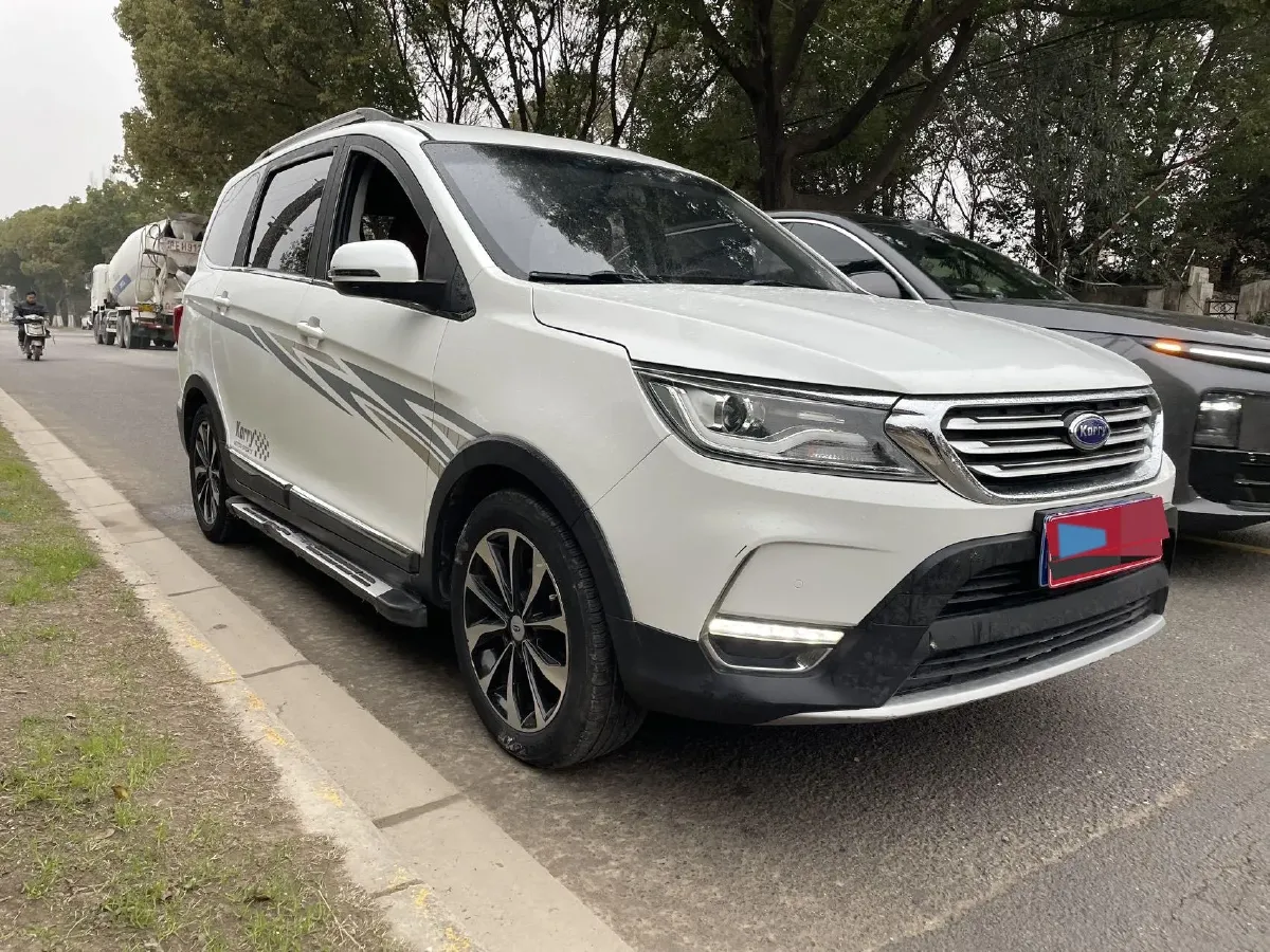 2018 Karry K60 1.5L 109HP L4 5MT,autocango,china used car exporter,china ev exporter,chinese used car exporter,chinese used ev exporter