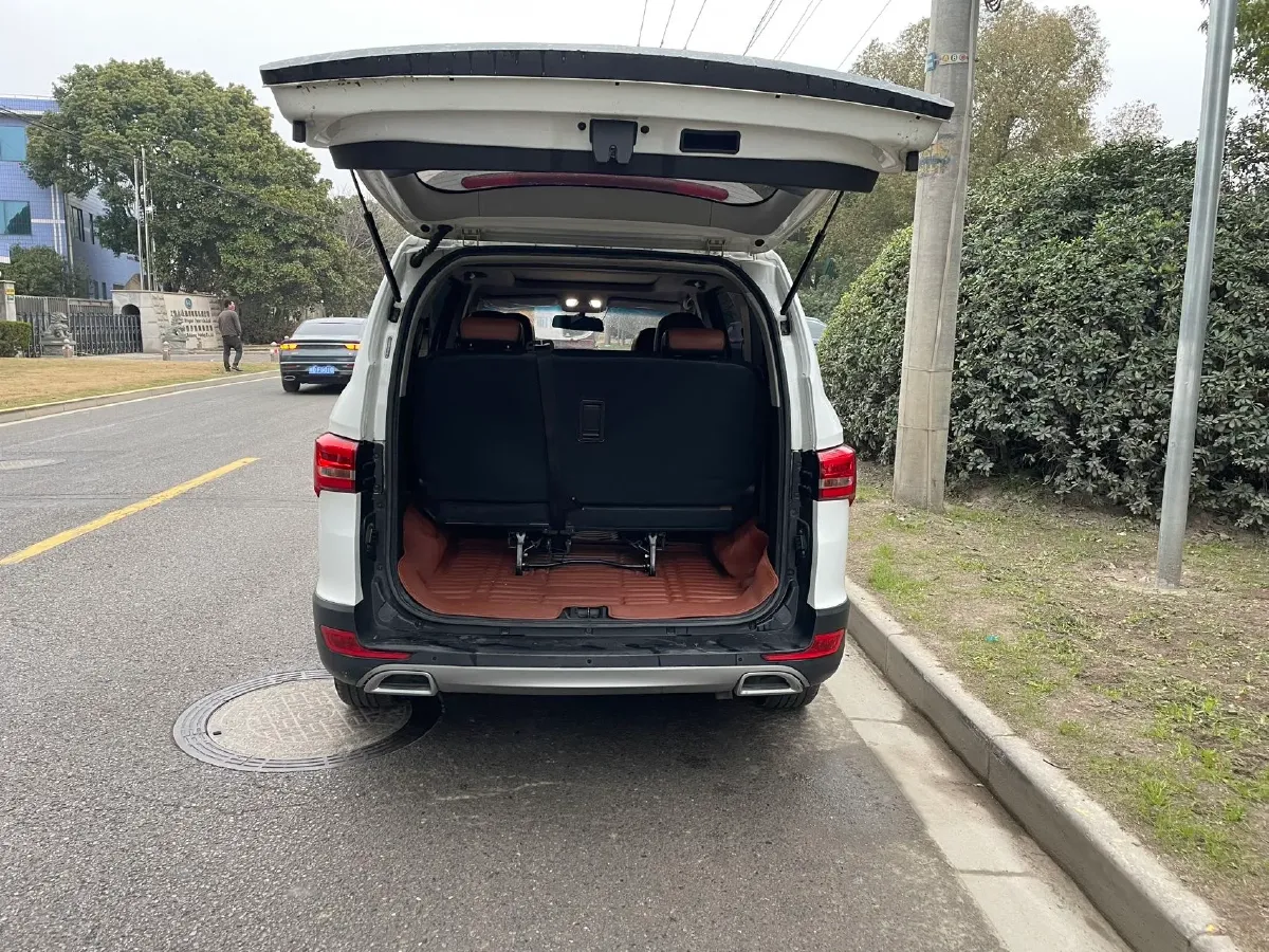 2018 Karry K60 1.5L 109HP L4 5MT,autocango,china used car exporter,china ev exporter,chinese used car exporter,chinese used ev exporter