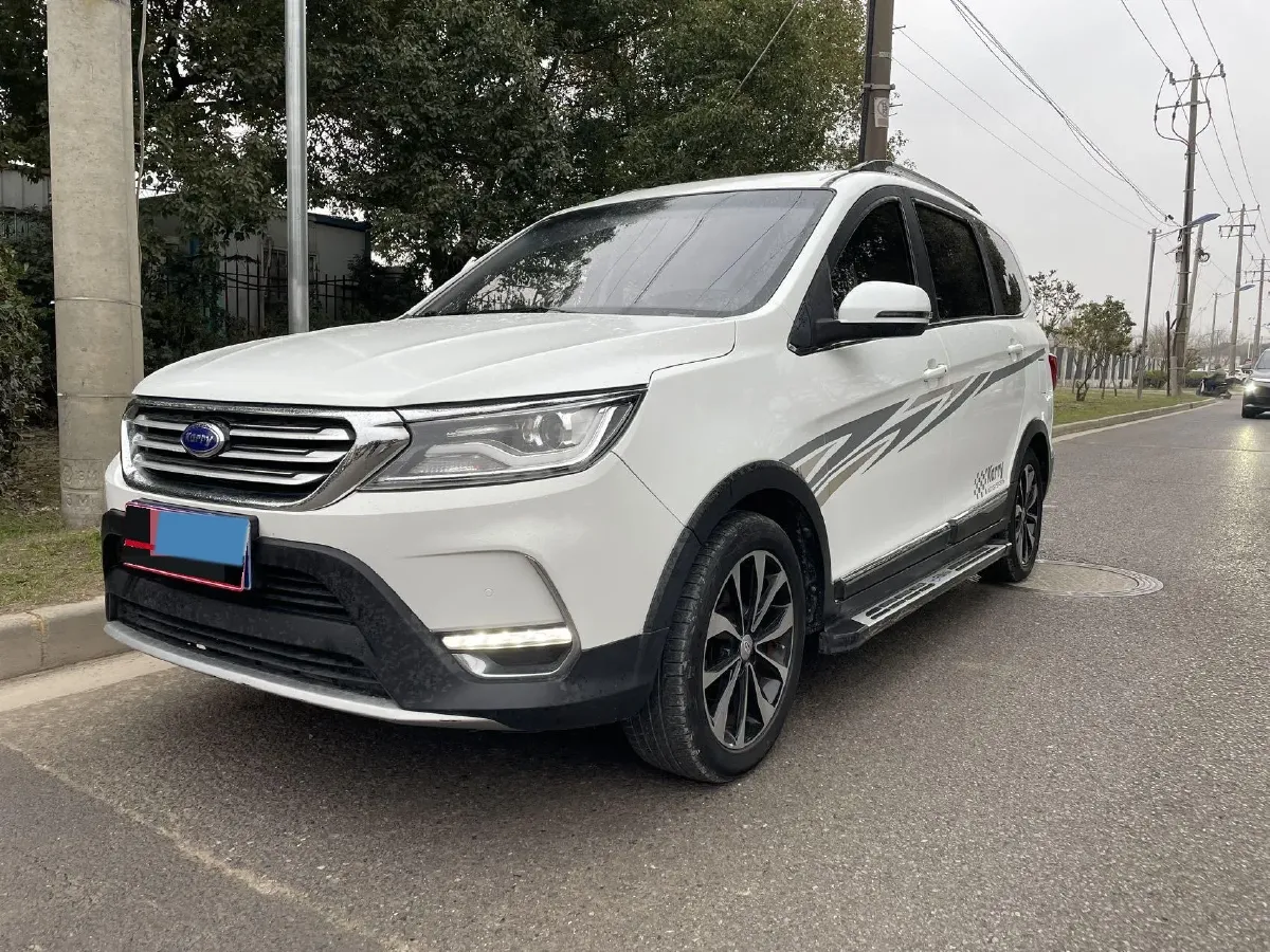 2018 Karry K60 1.5L 109HP L4 5MT,autocango,china used car exporter,china ev exporter,chinese used car exporter,chinese used ev exporter
