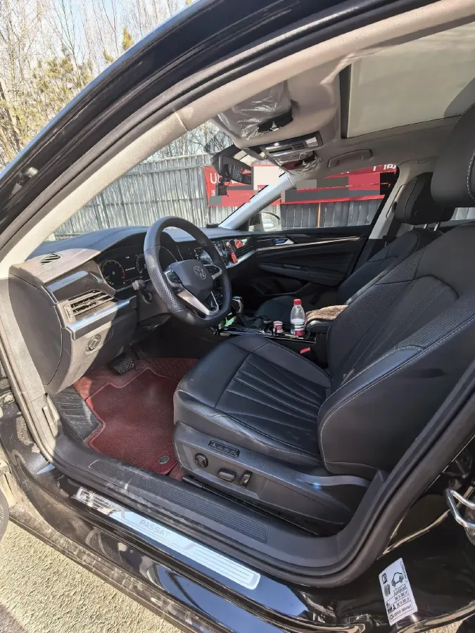 2025 Volkswagen Passat 2.0T 220HP L4 7DCT,autocango,china used car exporter,china ev exporter,chinese used car exporter,chinese used ev exporter