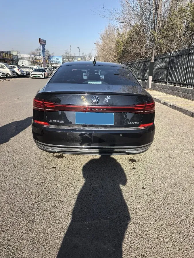 2025 Volkswagen Passat 2.0T 220HP L4 7DCT,autocango,china used car exporter,china ev exporter,chinese used car exporter,chinese used ev exporter