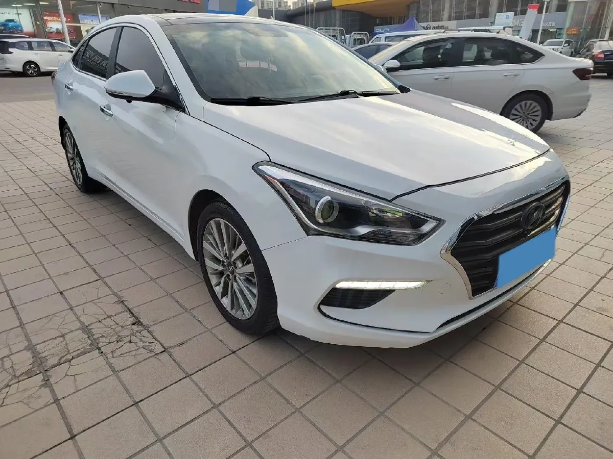 2017 Hyundai Mistra 1.8L 143HP L4 6AT,autocango,china used car exporter,china ev exporter,chinese used car exporter,chinese used ev exporter