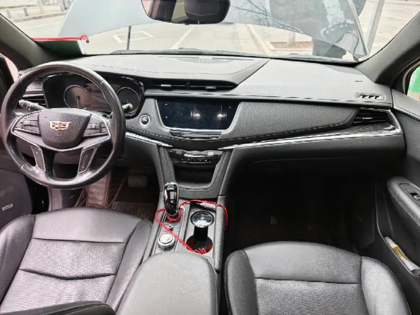 2020 Cadillac XT5 2.0T 237HP L4 9AT,autocango,china used car exporter,china ev exporter,chinese used car exporter,chinese used ev exporter
