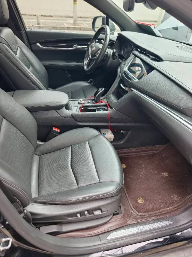 2020 Cadillac XT5 2.0T 237HP L4 9AT,autocango,china used car exporter,china ev exporter,chinese used car exporter,chinese used ev exporter