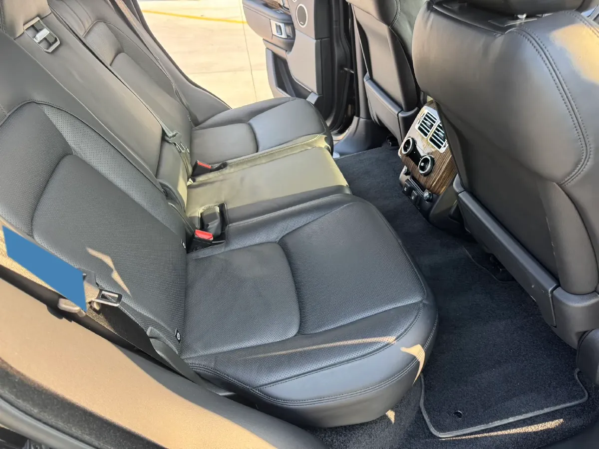 2018 Land Rover Range Rover Evoque 2.0T 241HP L4 9AT,autocango,china used car exporter,china ev exporter,chinese used car exporter,chinese used ev exporter