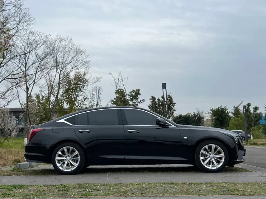 2024 Cadillac CT5 2.0T 237HP L4 10AT,autocango,china used car exporter,china ev exporter,chinese used car exporter,chinese used ev exporter