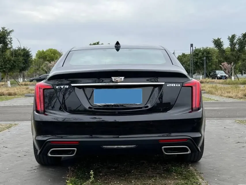 2024 Cadillac CT5 2.0T 237HP L4 10AT,autocango,china used car exporter,china ev exporter,chinese used car exporter,chinese used ev exporter