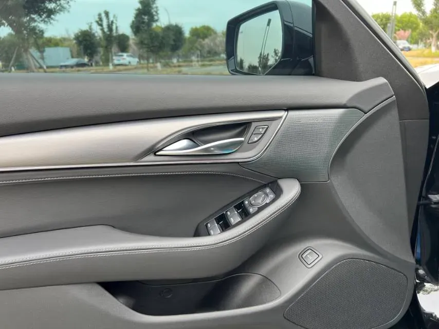 2024 Cadillac CT5 2.0T 237HP L4 10AT,autocango,china used car exporter,china ev exporter,chinese used car exporter,chinese used ev exporter