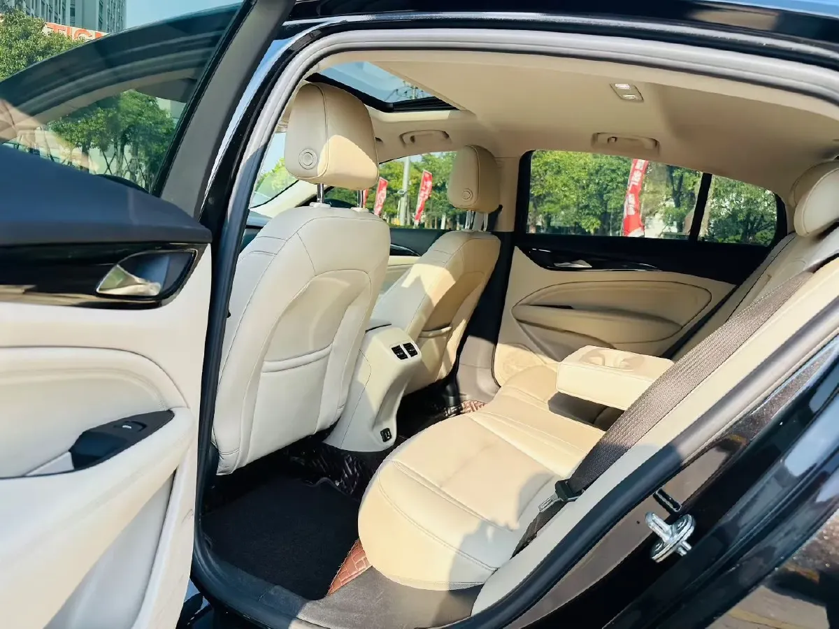 2020 Buick Regal 1.5T 169HP L4 9AT,autocango,china used car exporter,china ev exporter,chinese used car exporter,chinese used ev exporter