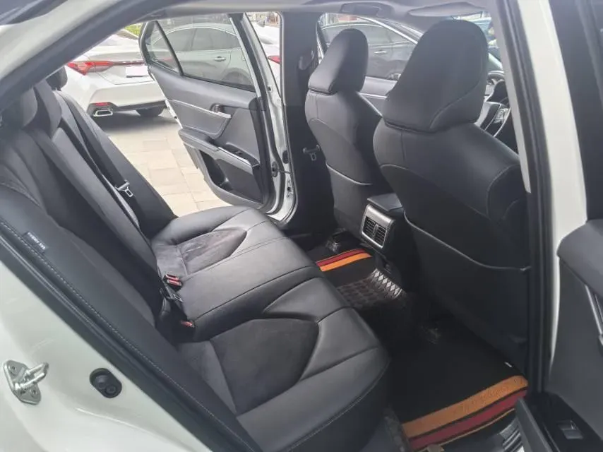 2023 Toyota Camry 2.0L 177HP L4 CVT,autocango,china used car exporter,china ev exporter,chinese used car exporter,chinese used ev exporter