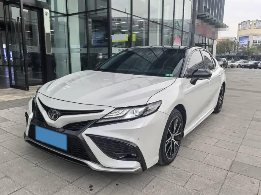 2023 Toyota Camry 2.0L 177HP L4 CVT,autocango,china used car exporter,china ev exporter,chinese used car exporter,chinese used ev exporter
