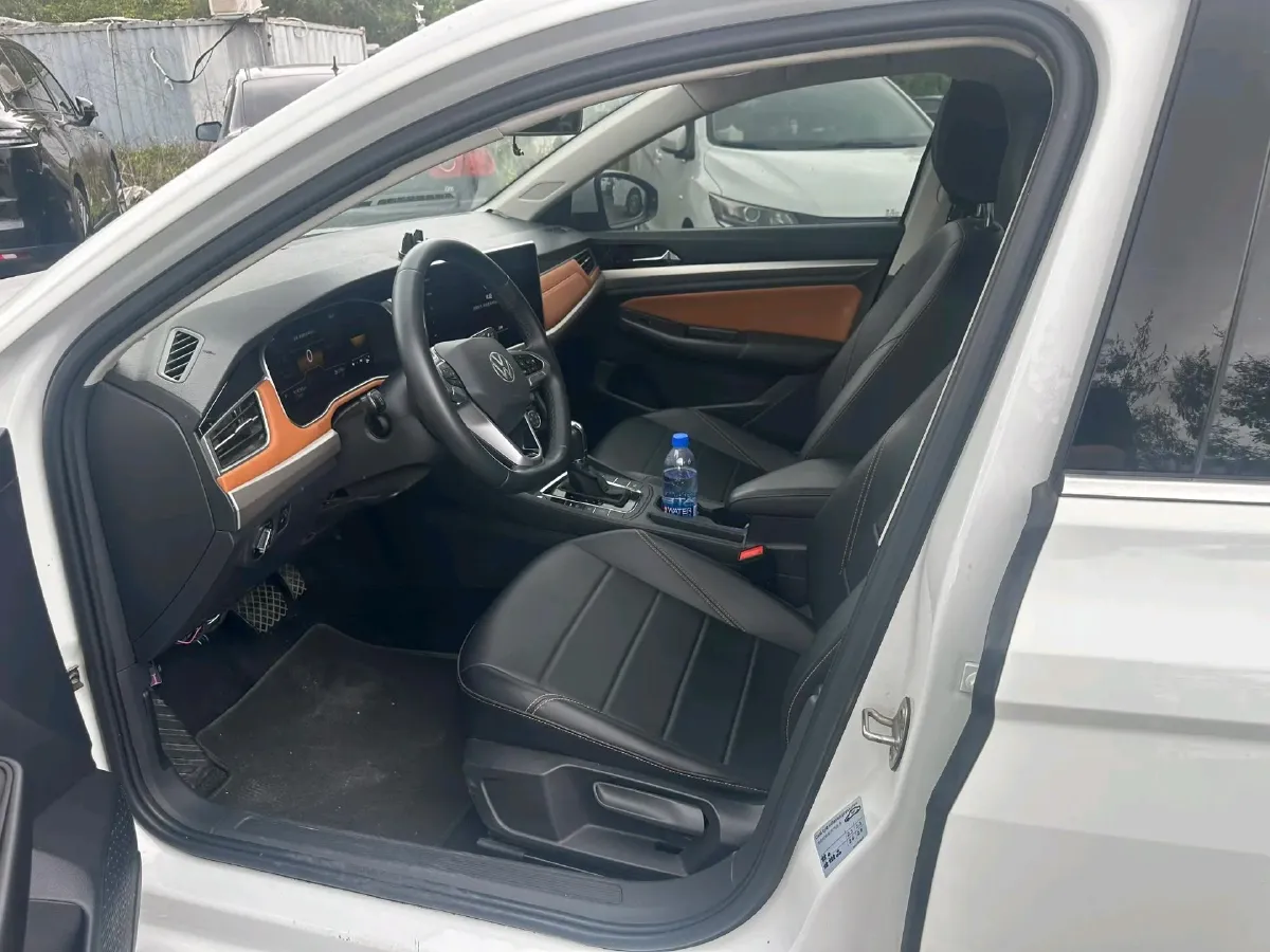 2023 Volkswagen Bora 1.2T 116HP L4 7DCT,autocango,china used car exporter,china ev exporter,chinese used car exporter,chinese used ev exporter