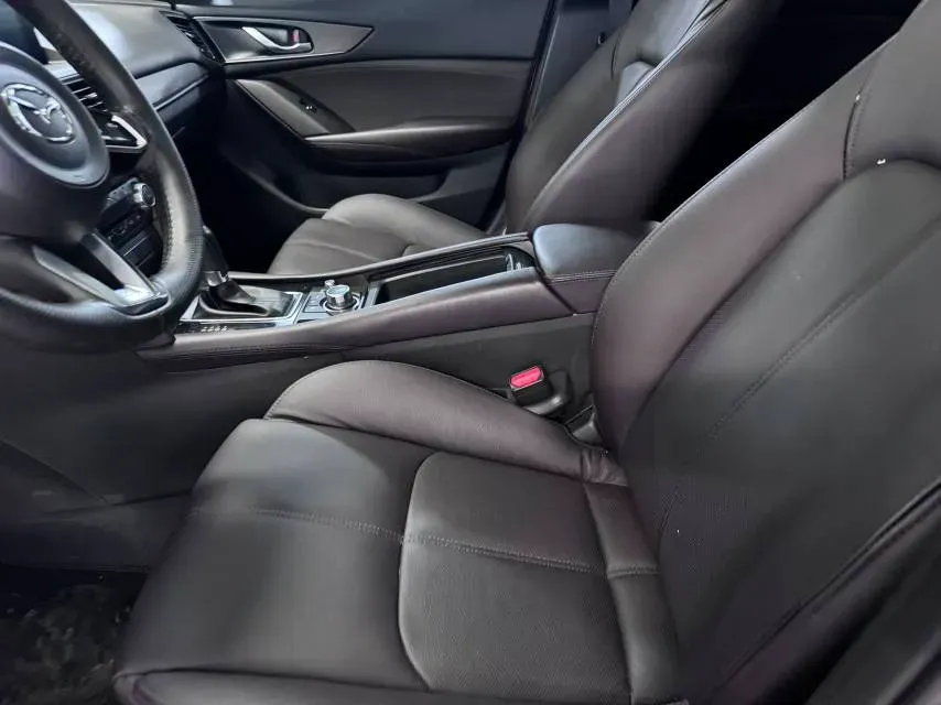 2021 Mazda CX-4 2.0L 158HP L4 6AT,autocango,china used car exporter,china ev exporter,chinese used car exporter,chinese used ev exporter