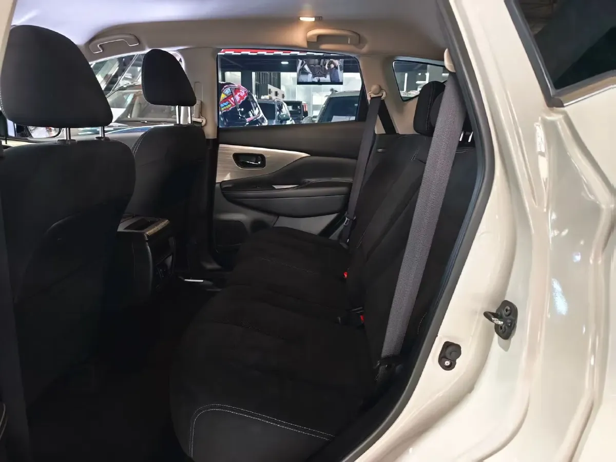 2021 Nissan Murano 2.5L 186HP L4 CVT,autocango,china used car exporter,china ev exporter,chinese used car exporter,chinese used ev exporter