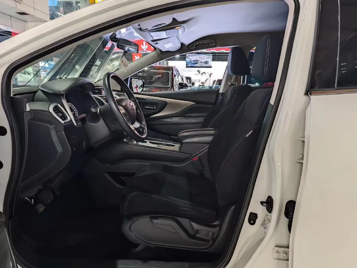 2021 Nissan Murano 2.5L 186HP L4 CVT,autocango,china used car exporter,china ev exporter,chinese used car exporter,chinese used ev exporter