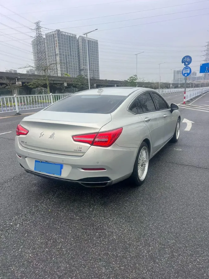 2020 HongQi H5 1.8T 197HP L4 6AT,autocango,china used car exporter,china ev exporter,chinese used car exporter,chinese used ev exporter