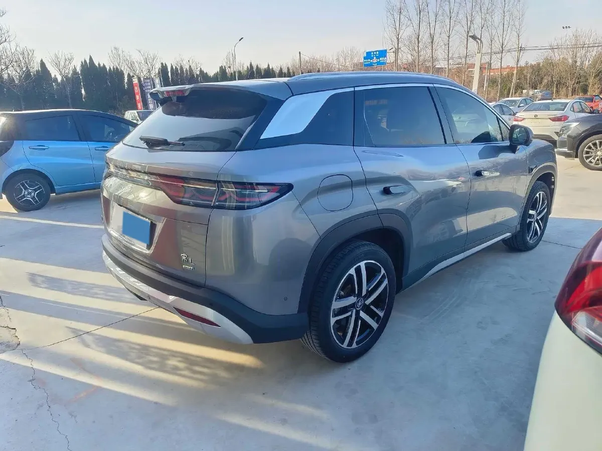 2025 BYD SongL DM-i 1.5L 101HP L4 E-CVT PHEV 18.3KWH,autocango,china used car exporter,china ev exporter,chinese used car exporter,chinese used ev exporter