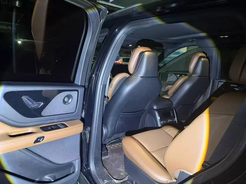 2023 Lincoln Aviator 3.0T 355HP V6 10AT,autocango,china used car exporter,china ev exporter,chinese used car exporter,chinese used ev exporter