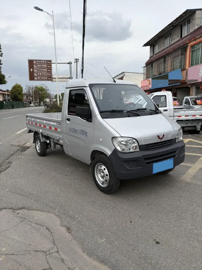 2023 WuLing ZhiGuang Mini Truck 1.5L 102HP L4 5MT,autocango,china used car exporter,china ev exporter,chinese used car exporter,chinese used ev exporter
