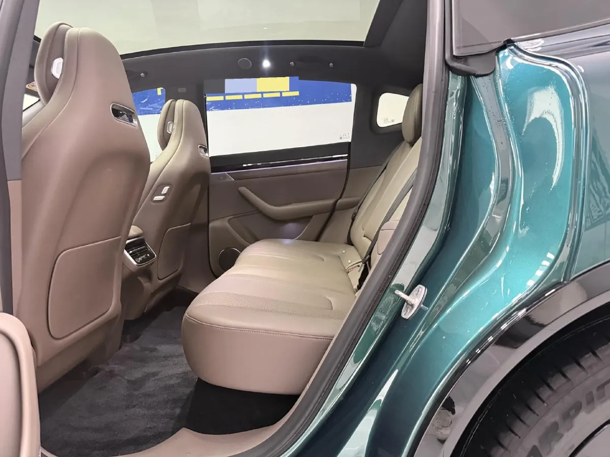 2026 Luxeed R7 REEV 156HP REEV,autocango,china used car exporter,china ev exporter,chinese used car exporter,chinese used ev exporter