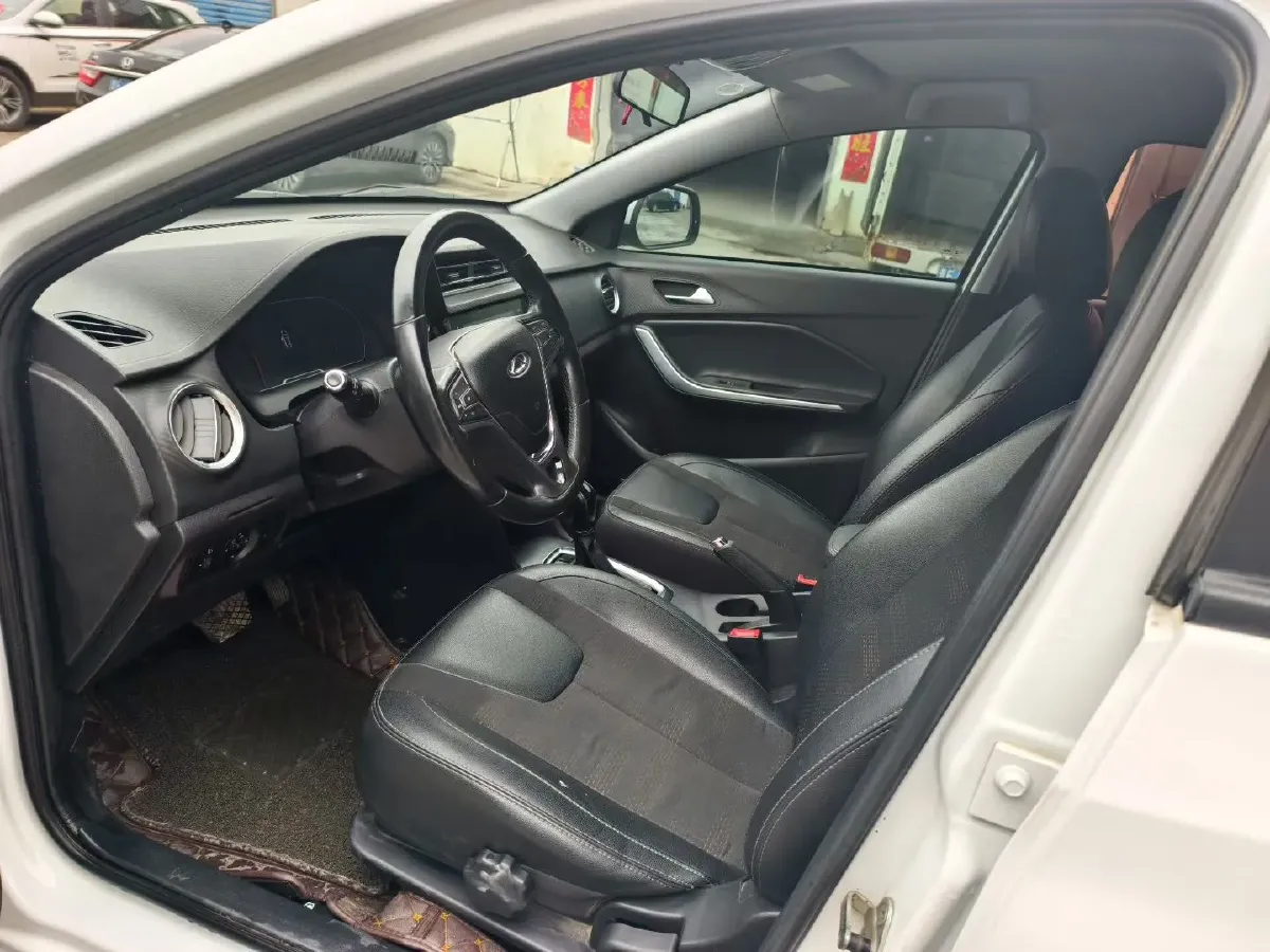 2018 Chery Tiggo 3x 1.5L 106HP L4 4AT,autocango,china used car exporter,china ev exporter,chinese used car exporter,chinese used ev exporter