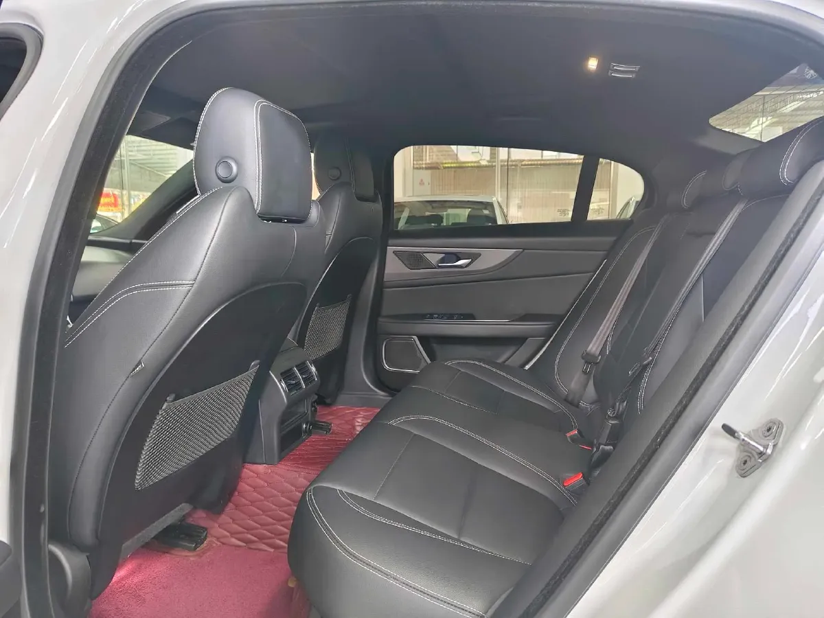 2020 Jaguar XEL 2.0T 200HP L4 8AT,autocango,china used car exporter,china ev exporter,chinese used car exporter,chinese used ev exporter