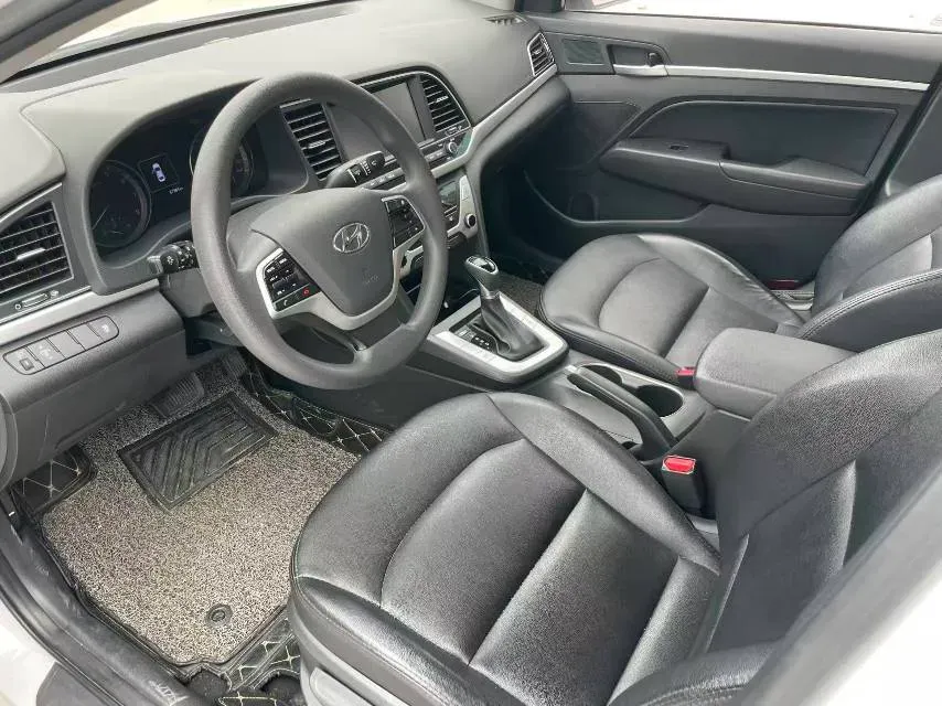 2016 Hyundai Elantra 1.6L 130HP L4 6AT,autocango,china used car exporter,china ev exporter,chinese used car exporter,chinese used ev exporter