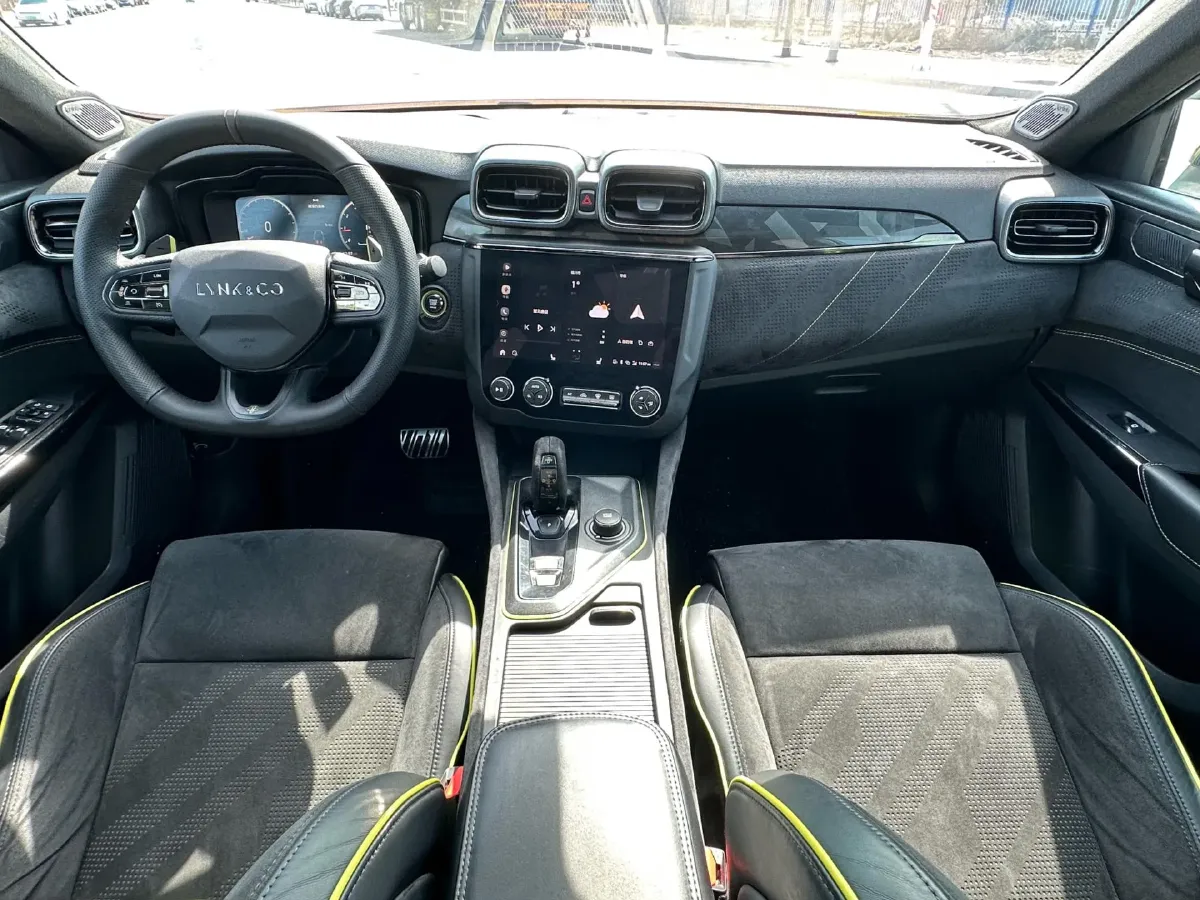 2020 LYNK&CO 03 2.0T 254HP L4 8AT,autocango,china used car exporter,china ev exporter,chinese used car exporter,chinese used ev exporter