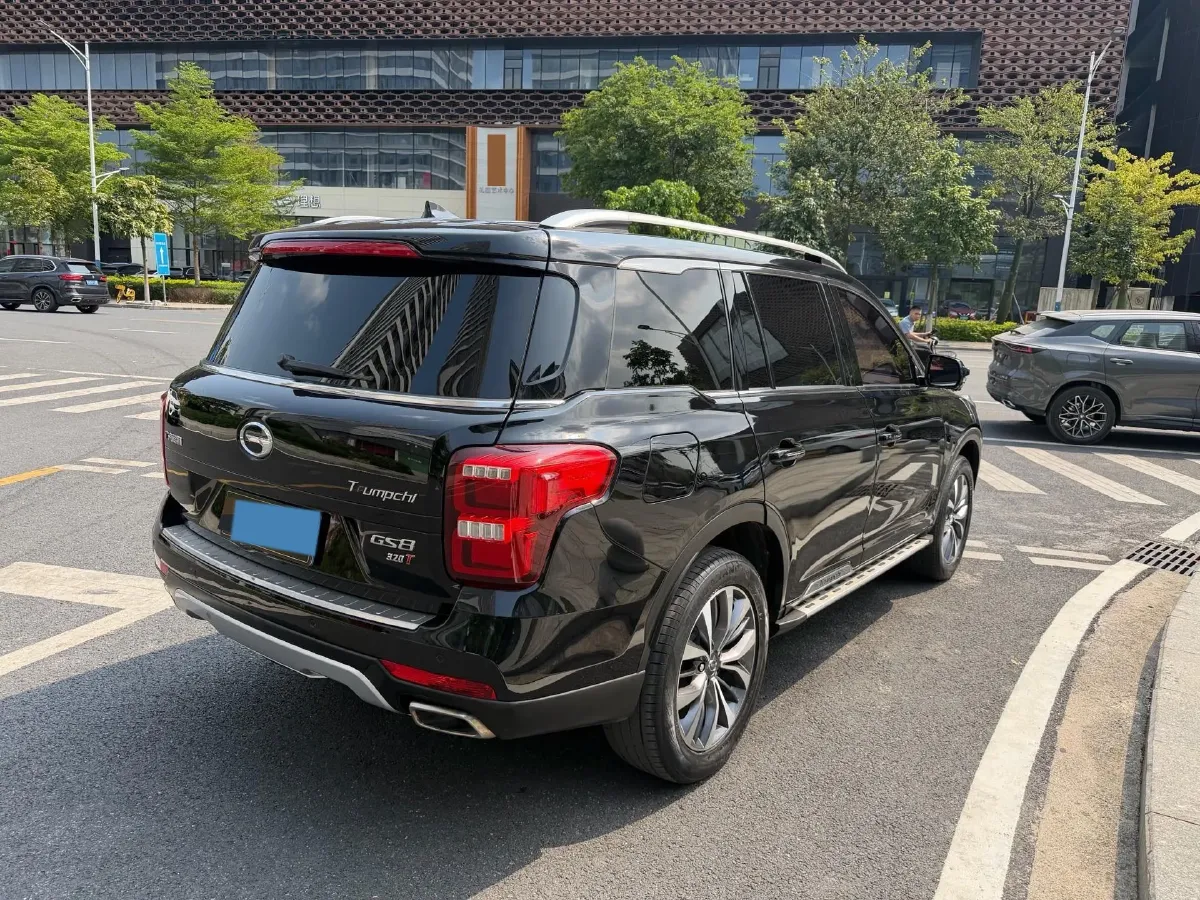 2017 GAC Trumpchi GS8 2.0T 201HP L4 6AT,autocango,china used car exporter,china ev exporter,chinese used car exporter,chinese used ev exporter