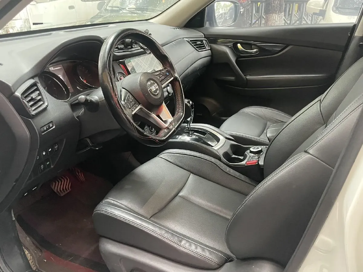 2021 Nissan X-Trail 2.5L 181HP L4 CVT,autocango,china used car exporter,china ev exporter,chinese used car exporter,chinese used ev exporter